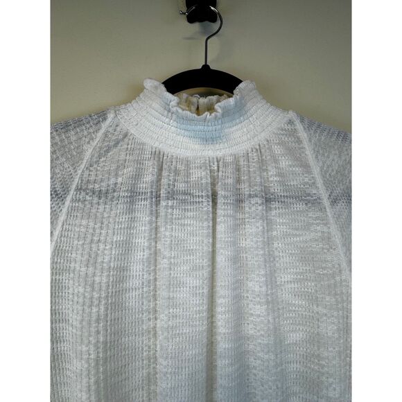 NWT FREE PEOPLE Boulevard Textured Ruffle Top White, Sz XS - Picture 3 of 11